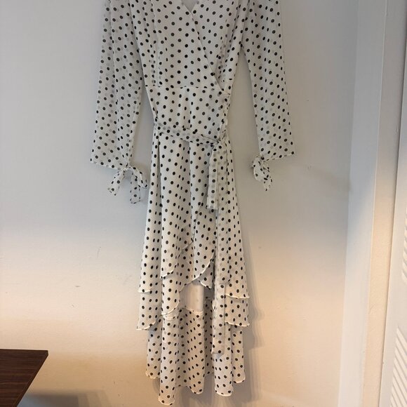 Betsy Johnson Wrap Dress. size 12 - Picture 8 of 8